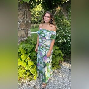 Meet your Posher, Racquel